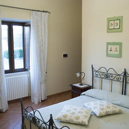 Agriturismo Macchiacupa Farm stay *